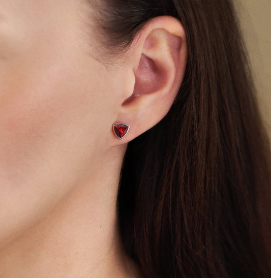 Ohrringe Ohrstecker leicht dreieckig mit Kristallen 925 Silber Farbwahl Schöner-SD