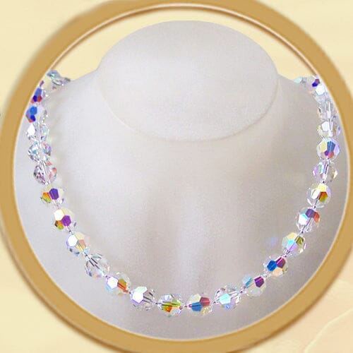Kristallperlen-Colliers